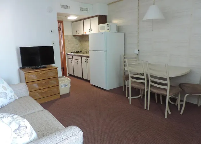 Panoramic Motel & Apts.